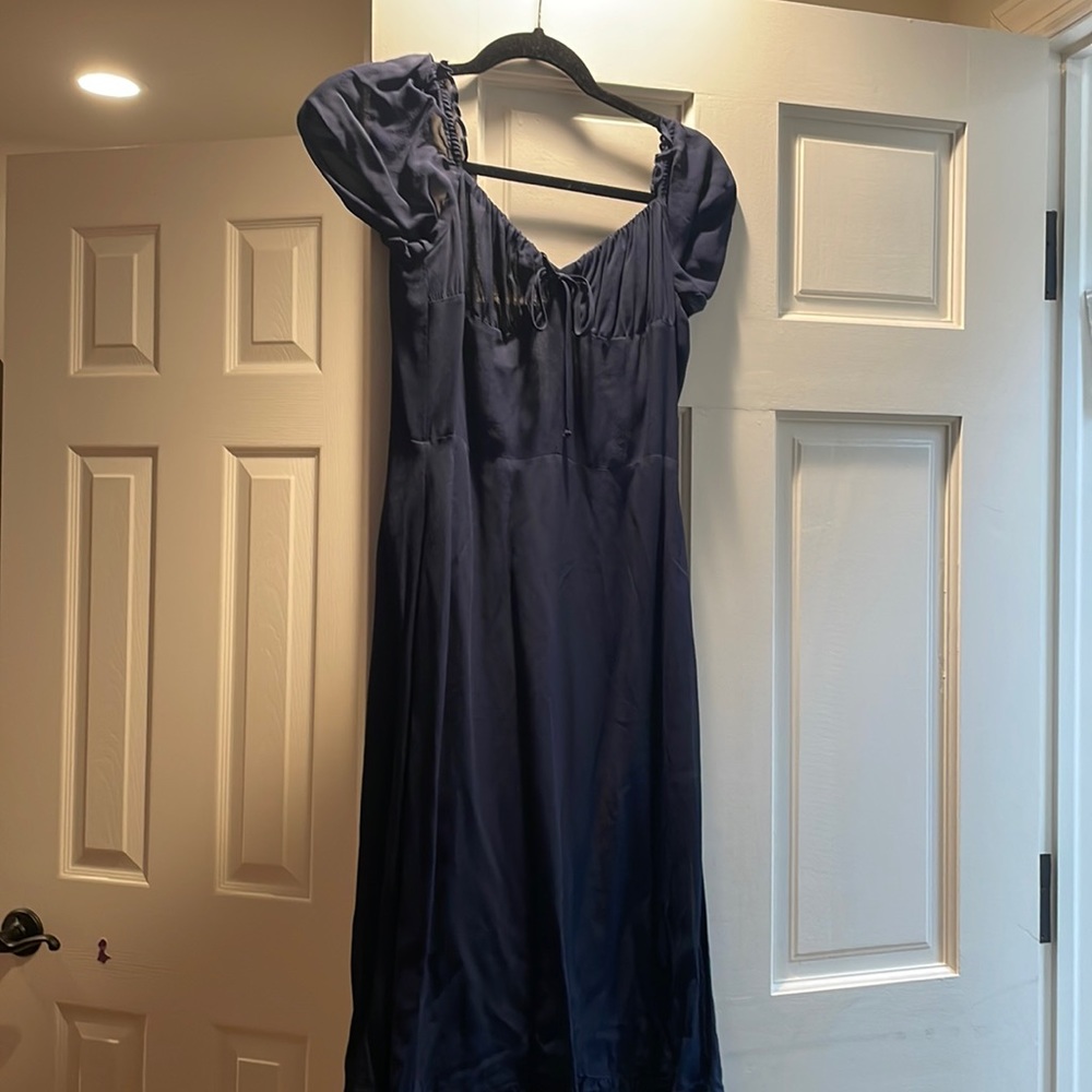 Reformation navy Cabernet dress size 0